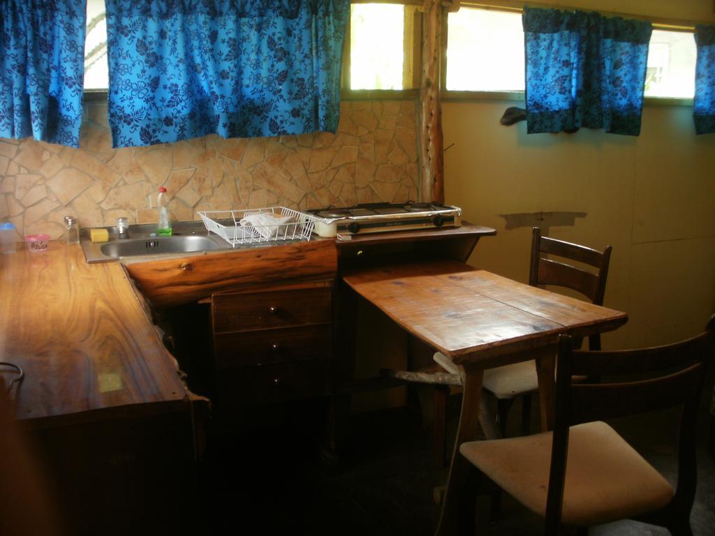 Cabanas Moenga Hanga Roa Quarto foto